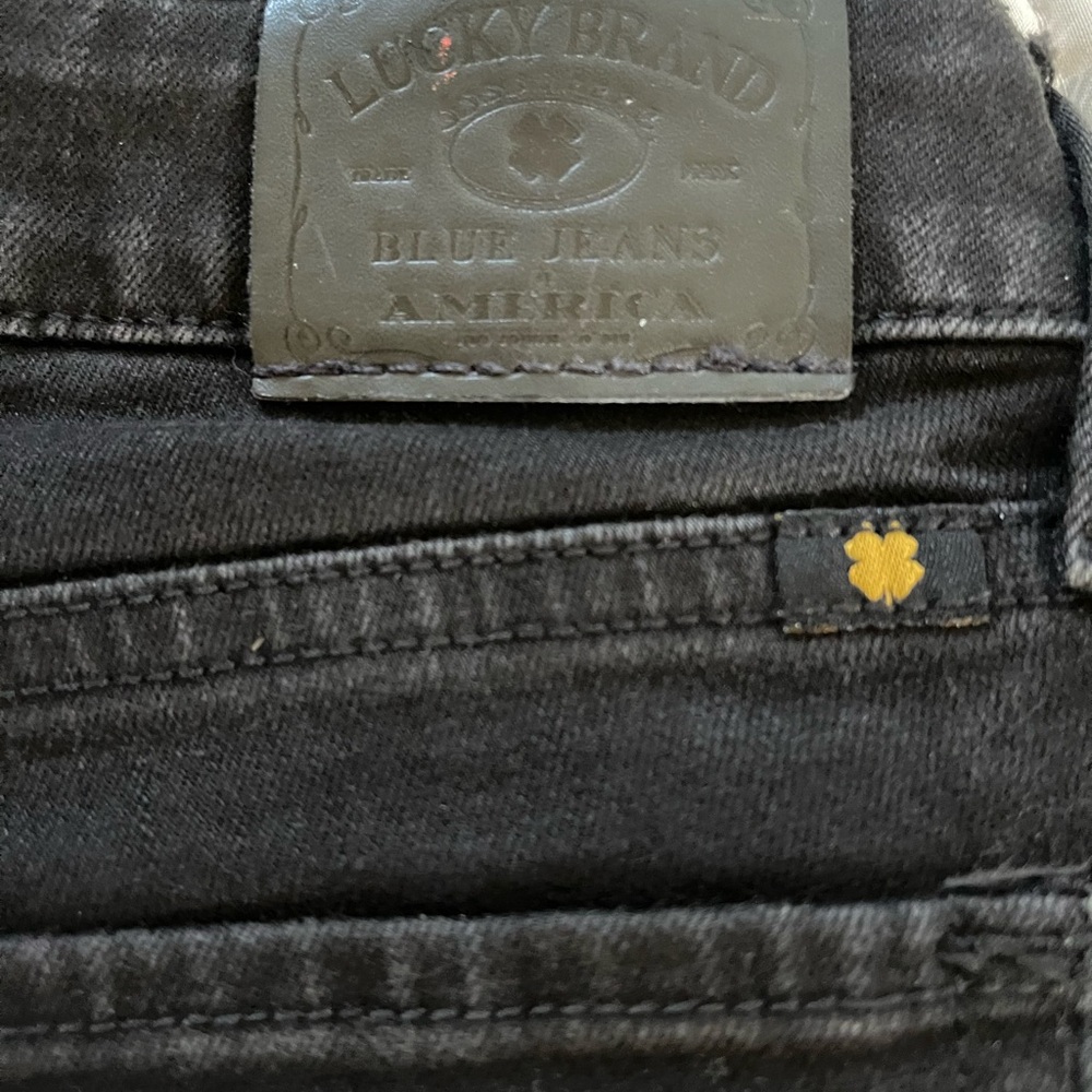 Lucky Brand Lolita Boot Cut women’s Jeans!
